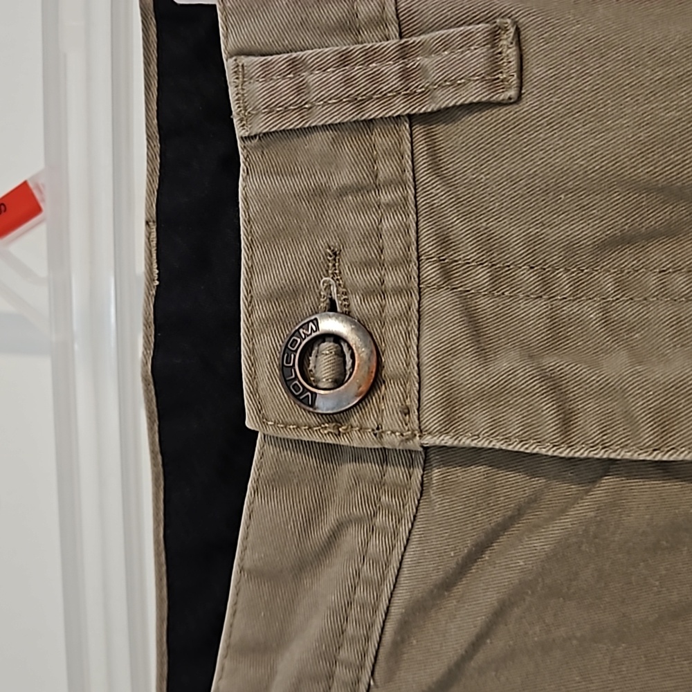 Volcom True to This khakis size 28 - Picture 3 of 10